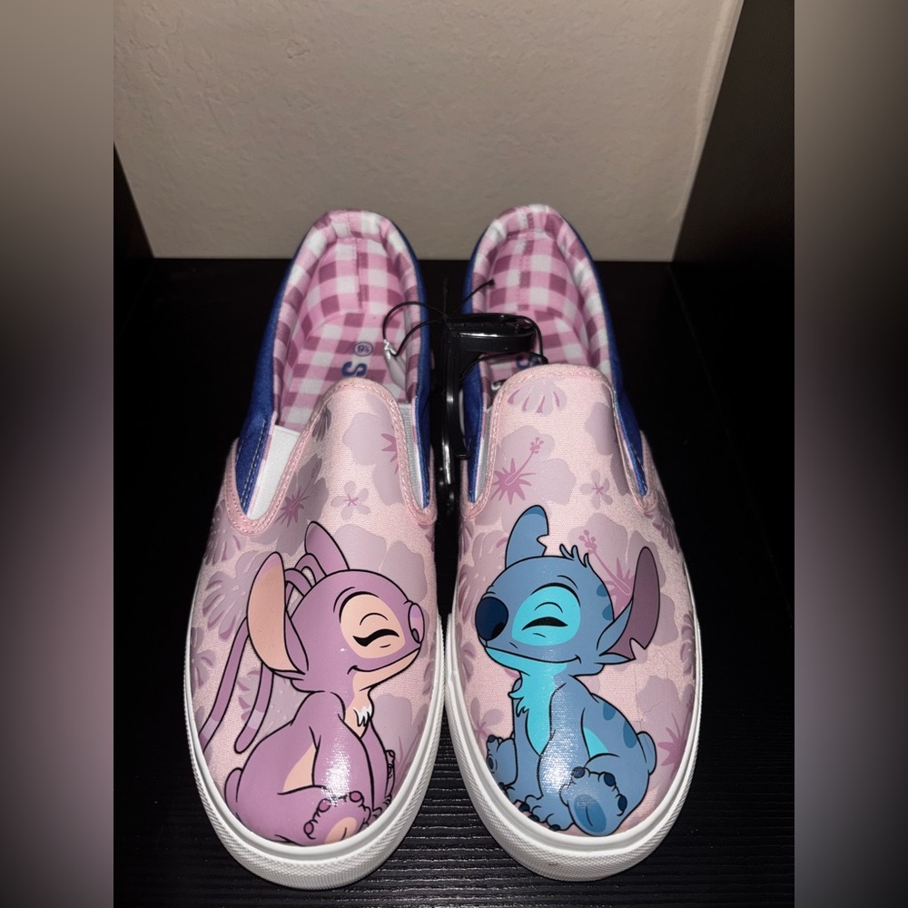 Disney Stitch & Angel Low Top Slip-on Sneakers Pink Shoes girls Sz 10